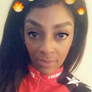 Meet your Posher, Catherine